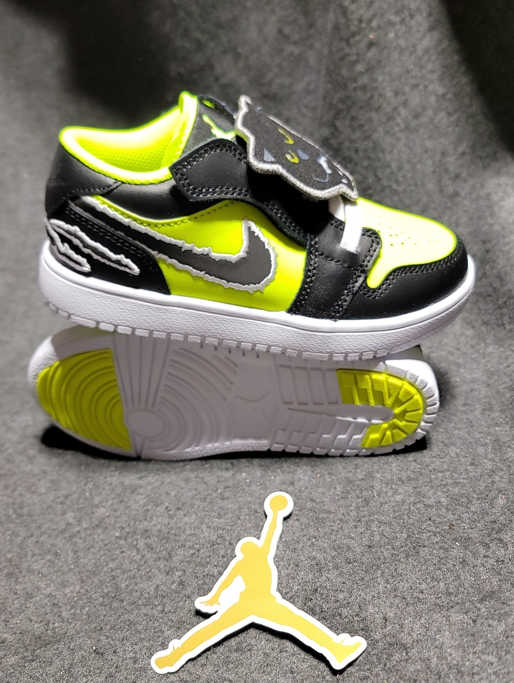 Nike Air Jordan 1 Low Alt SE 'Big Cat Energy'